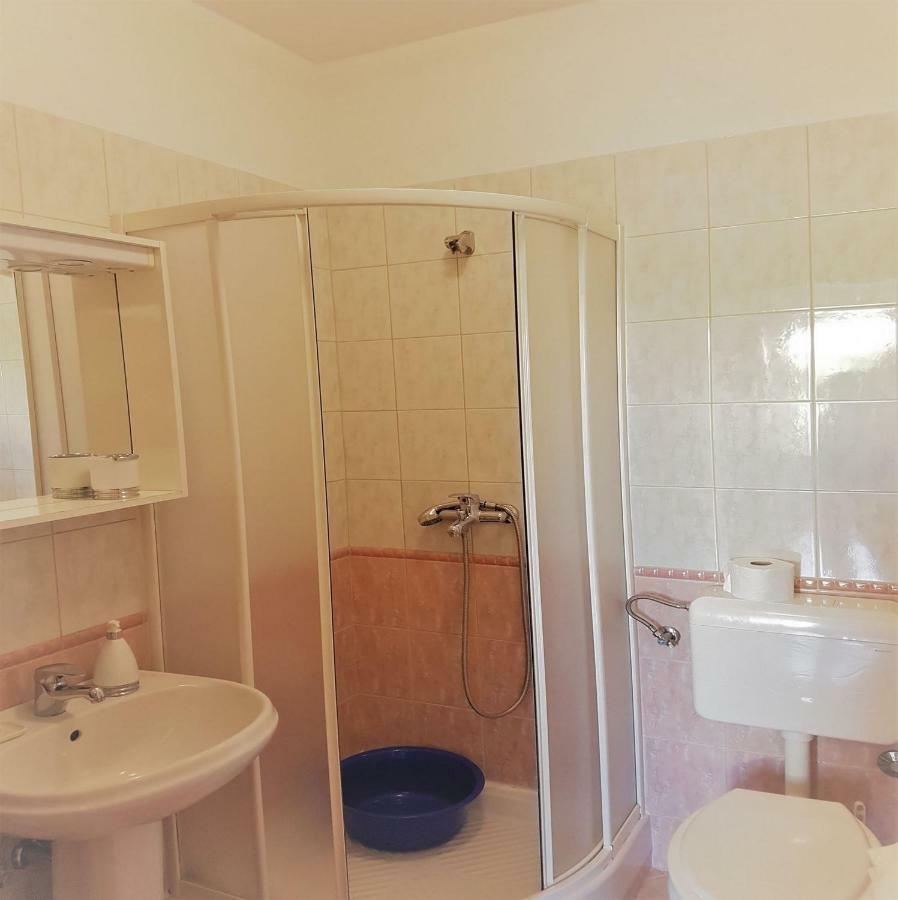 Apartments Vrtlici สตารา โนวัลยา ภายนอก รูปภาพ